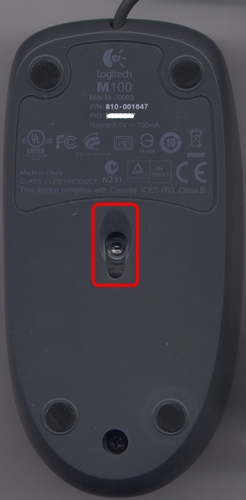 M100_Mouse_Bottom_SensorArea.jpg